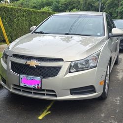 2011 Chevy Cruze 54k Miles Clean Title