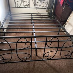 Vendo Cama Nueva.