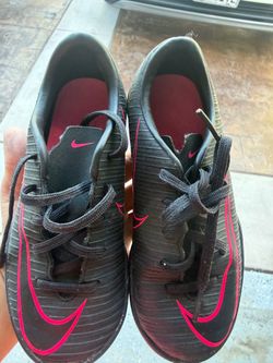 Nike Soccer Cleats Black and Pink