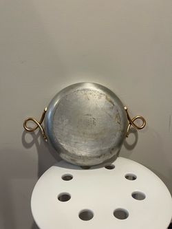 Vintage MCM Wear-Ever Hallite 9-Inch Casserole Serving Pan, Made in USA