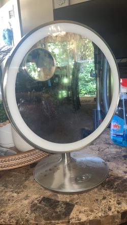 iHome mirror