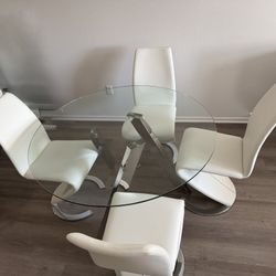 dining room table set for 4