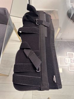 Breg Black Orthopedic Walking Boot Brace