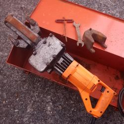 Benner Newman Diamond HB 16W Electro Numatic Rebar Bender. Vgood Condition. Many Other Tools. For Pick Up Fremont Seattle. No Low Ball/Trades Please 