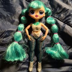 LOL OMG WINTER Disco Cosmic Nova Doll