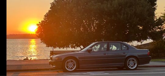 2001 e38 BMW 740i sport