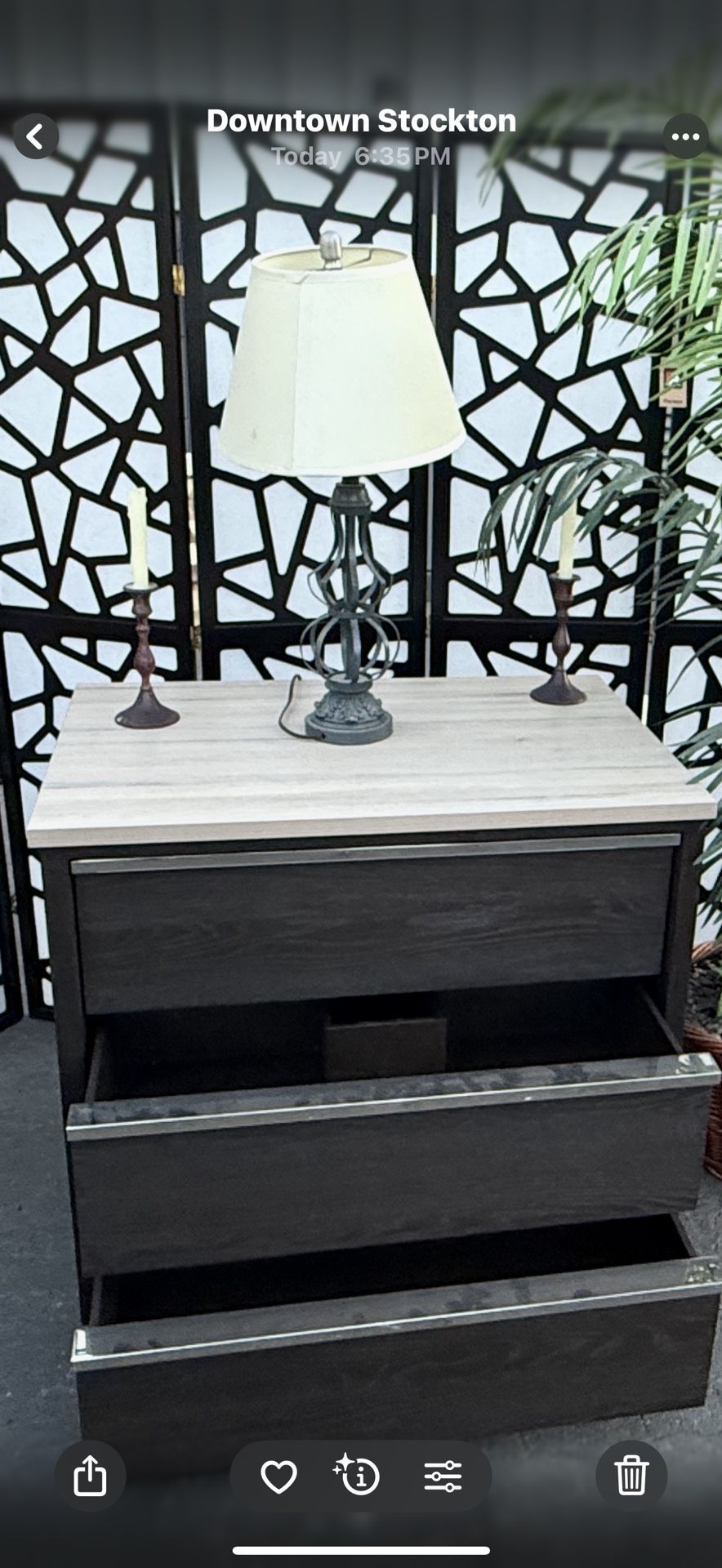 BEZIER SINGLE VANITY