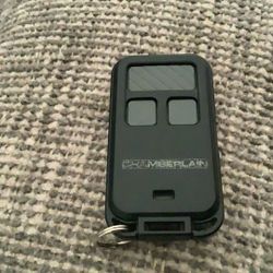 Chamberlain 3-Button Keychain Garage Door Remote Control