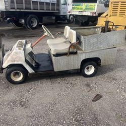 Yamaha gas, golf cart with utility bed, dump body