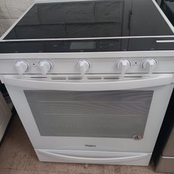 Whirlpool Electric Stove/oven Like New