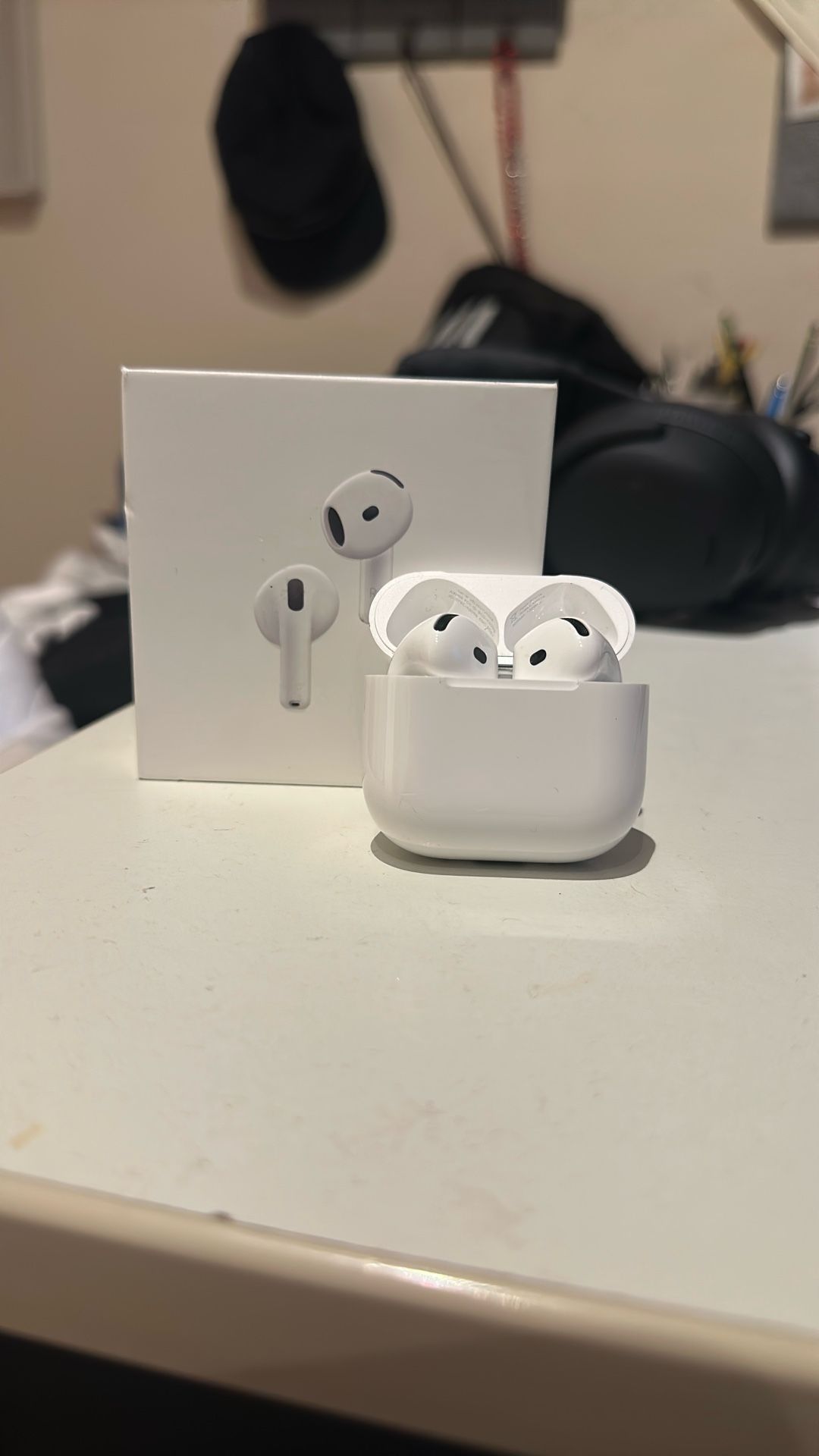 AirPod 4’s