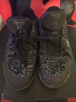 kobe’s 9 black