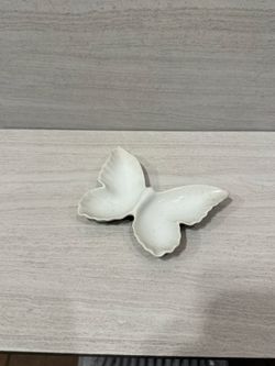 Vintage OMC White Butterfly Porcelain Trinket Dish – Made in Japan