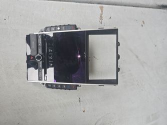 2014-2022 Infiniti Q50 Factory Lower Display/Radio and Environmental Controls