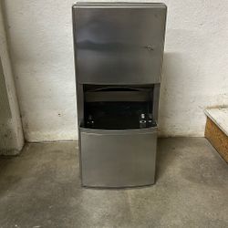 Bobrick Stainless Steel Paper Towel Dispenser With Waste Basket