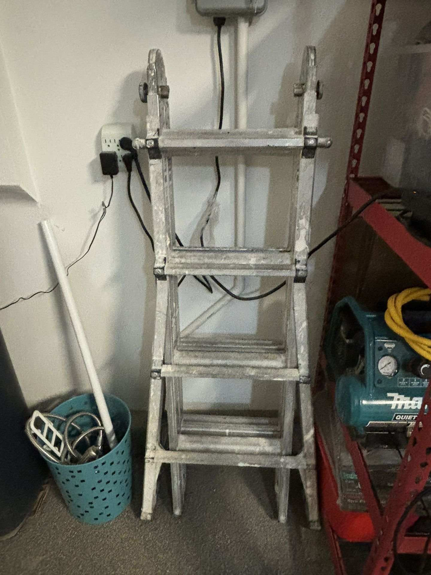 FRANKLIN 17 ft. Reach, Type IA, 300 lb. Multi-Task Ladder