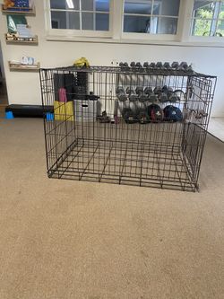 KENNEL / CRATE