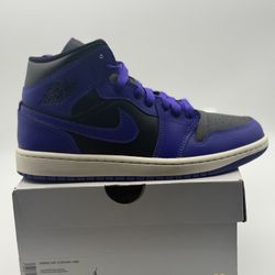 Women’s Jordan Mid Purple And Black Size 8.5