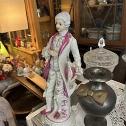 Vintage Victorian Porcelain Figurine of a Gentleman