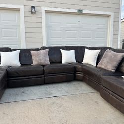 Gorgeous Leather Sectional 