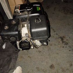 Predator Engine 224 CC