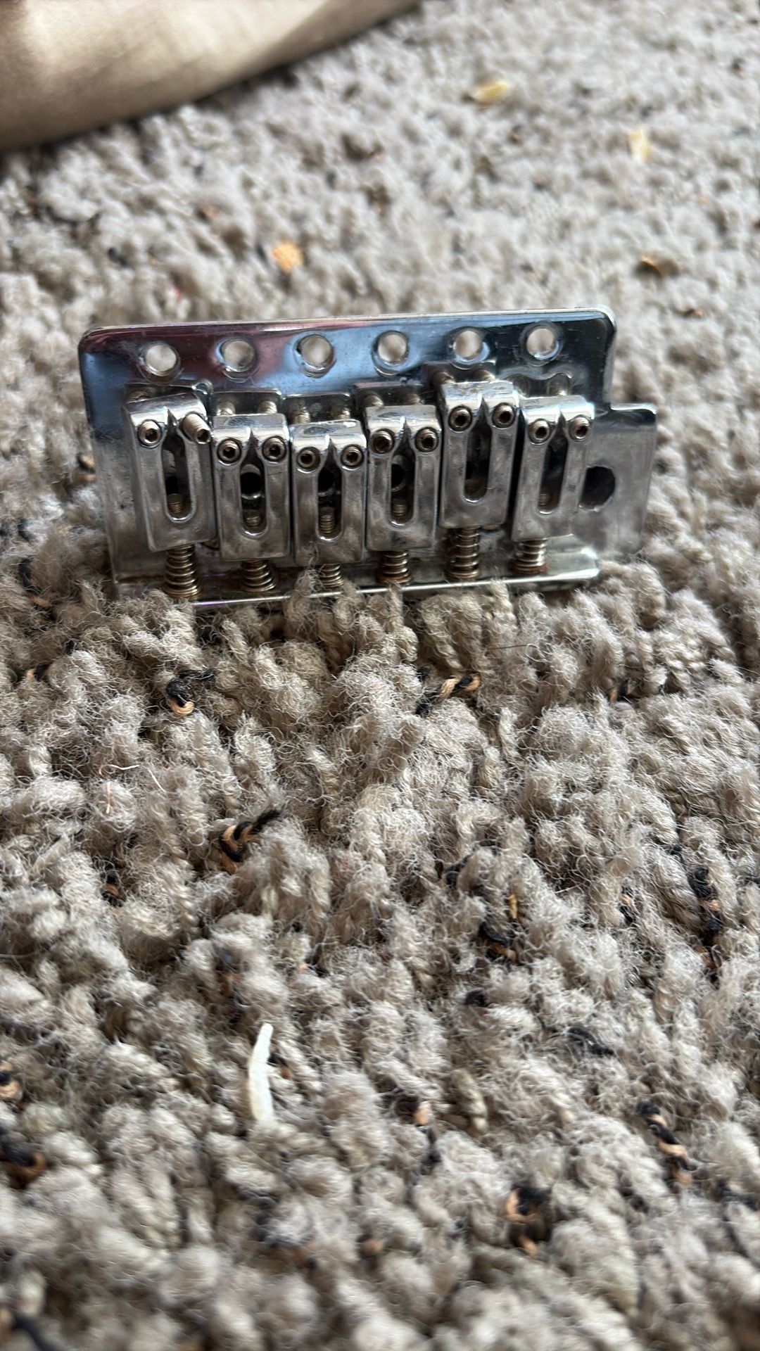 single tremolo guitar bridge