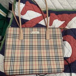 Burberry Purse