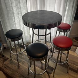 Retro Pub table
