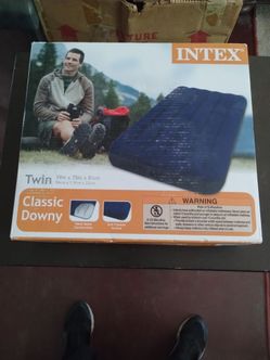 Twin blow up bed