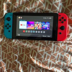 Nintendo Switch 