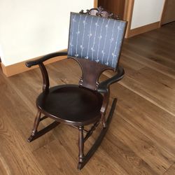 Solid Wood Rocking Chair with cute Fabric