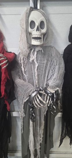 Halloween decor