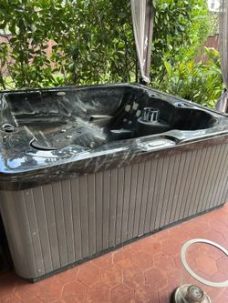Signature Spa Hot Tube Model NSS5