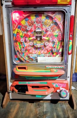 Vintage Pachinko Japanese Pinball Machine (Working)
