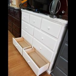 White Pinewood Premium Dresser New $479