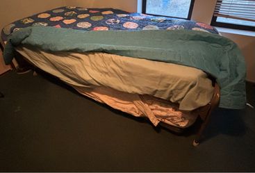 Twin size trundle bed