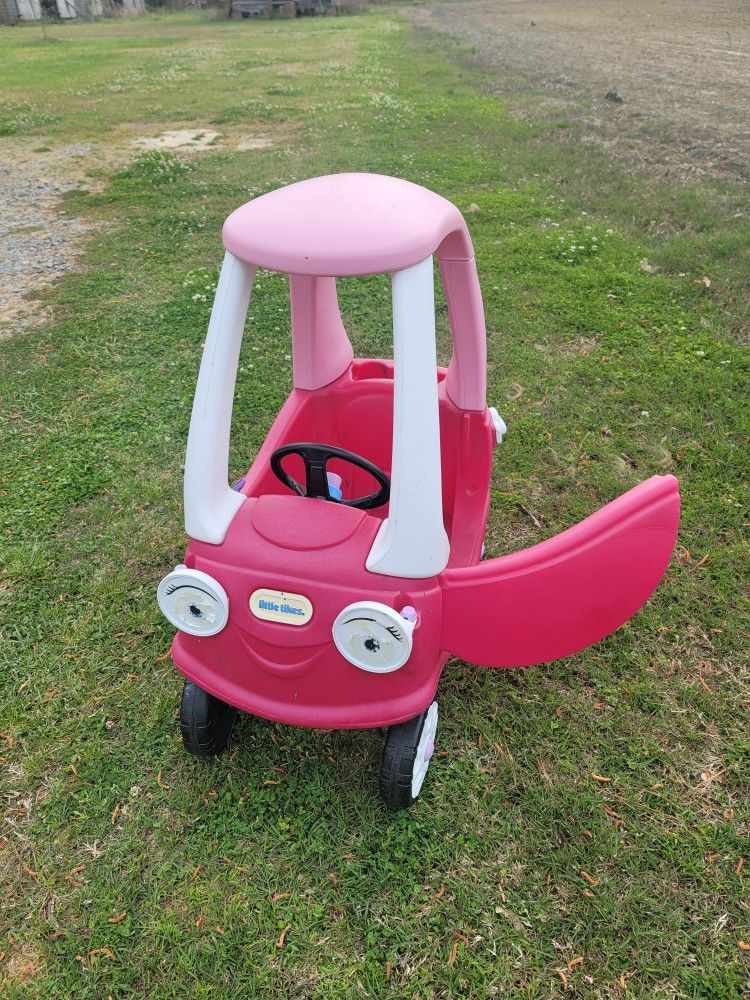 Little Tikes Princess Cozy Coupe 