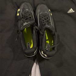 UnderArmor Metal Baseball Softball Cleats