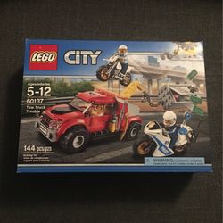 Lego Tow Truck Set