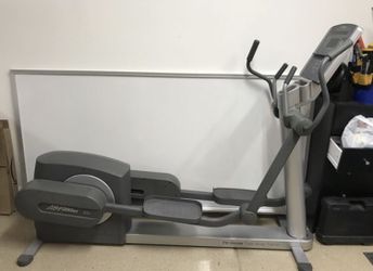 Life fitness 93x online elliptical