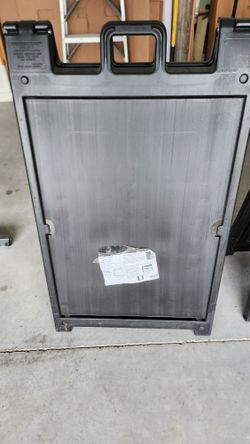 Plasticade Signicade Deluxe A frame