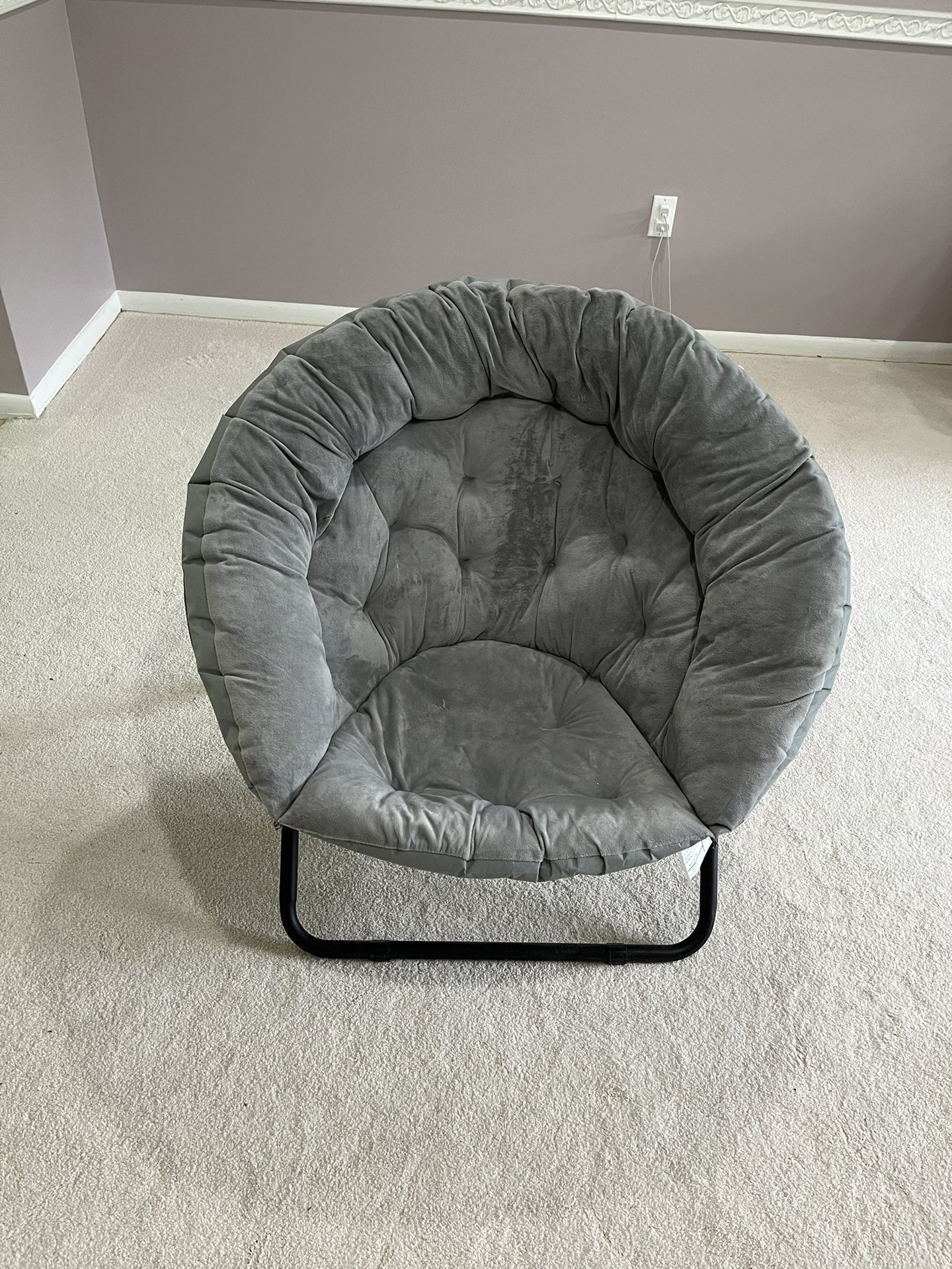 Folding Saucer Chair