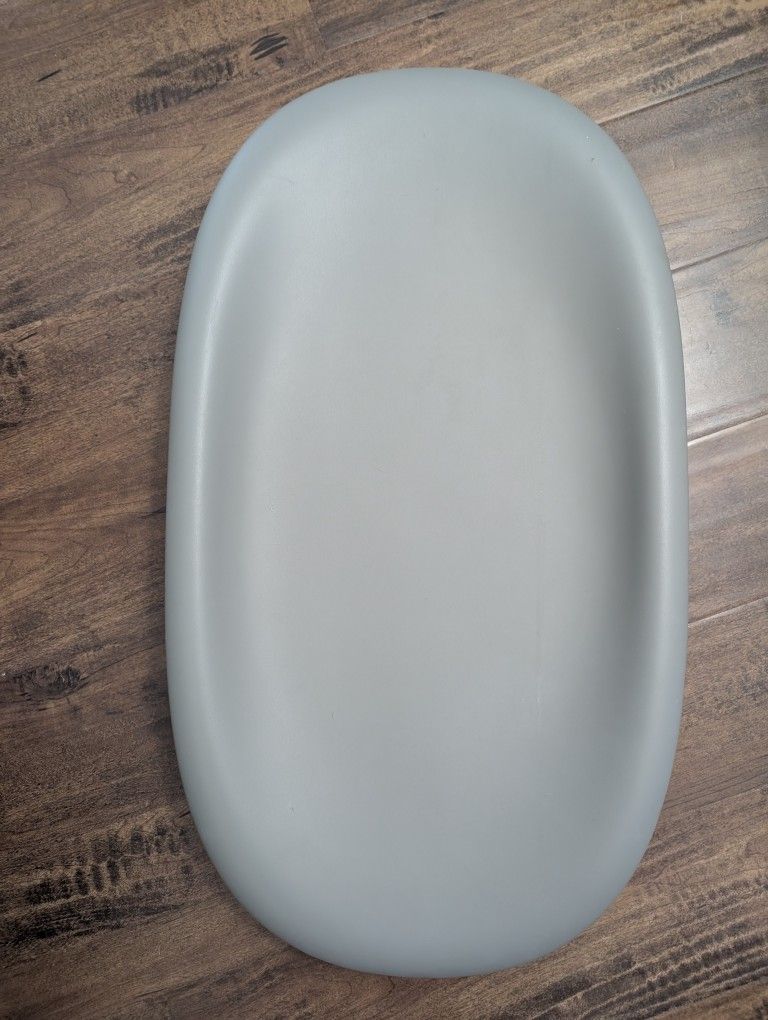 Hatch Grow Smart Changing Pad