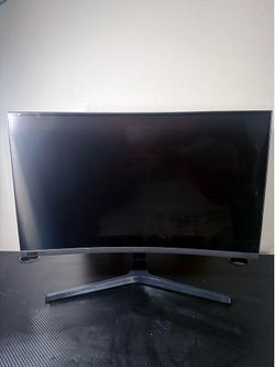 Samsung Odyssey G7 240Hz Curved Gaming Monitor – Like New – All Cables Included