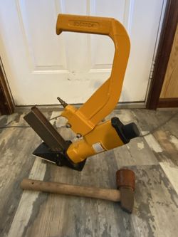 Bostich Floor Stapler