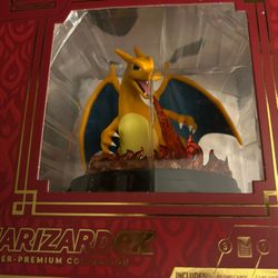 Charizard Collector Figurine 