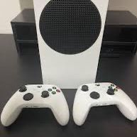 Xbox Series S w/2 Controllers And Modded GTA Online Acc