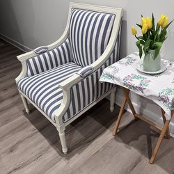 Jordan McKenna accent chair