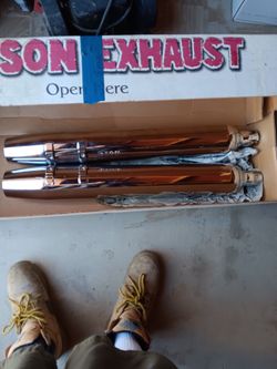 Exhaust pipes