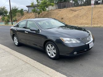 2008 Lexus ES 350 $7,800